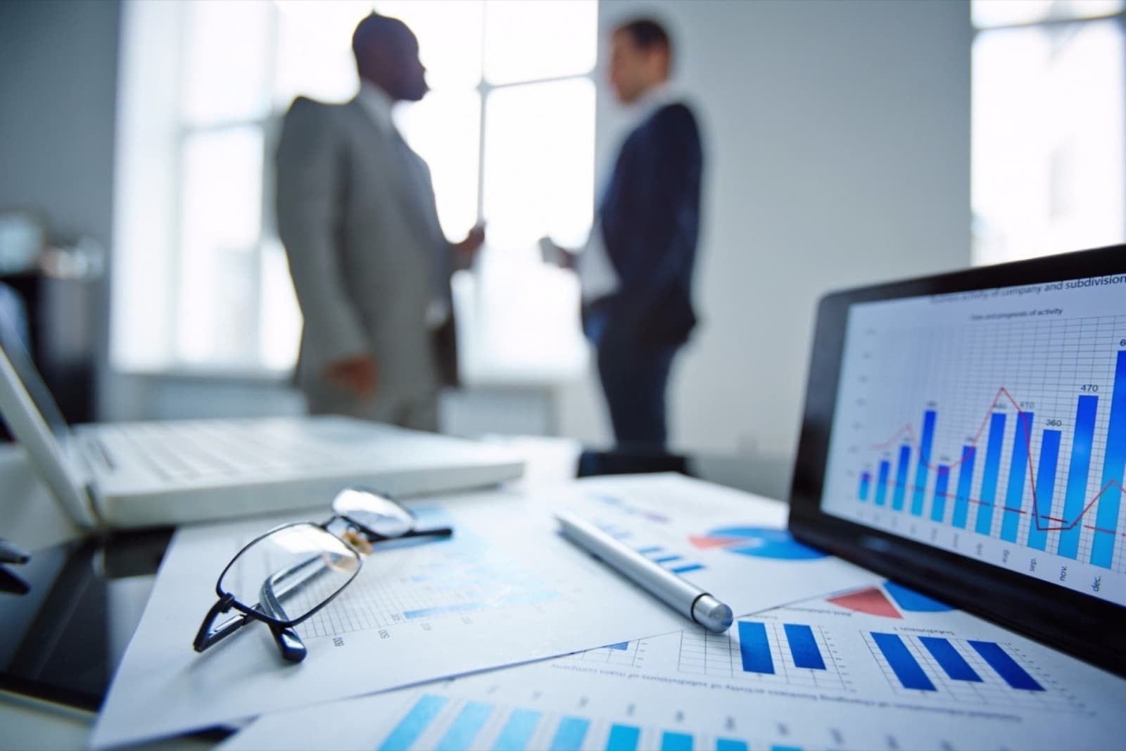 Scale Outreach Campaigns Using Akountify’s LinkedIn Account Rental