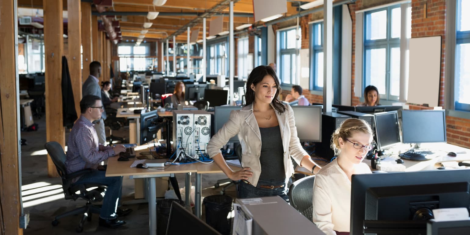 How Competitive Intelligence Helps You Find Competitor Customer List