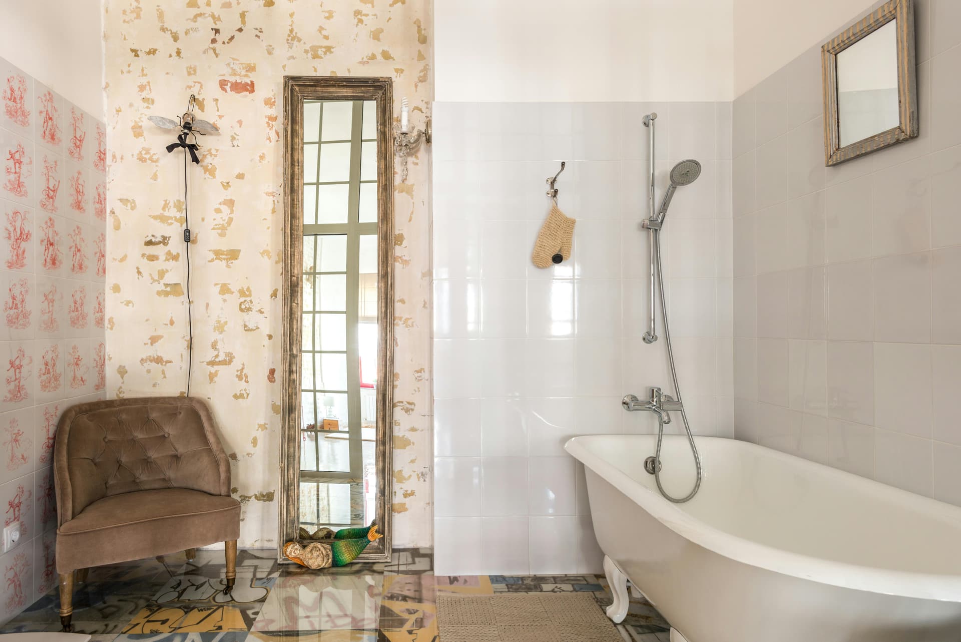 Upgrade Your Bathroom with a Bathroom Mirror with LED Light